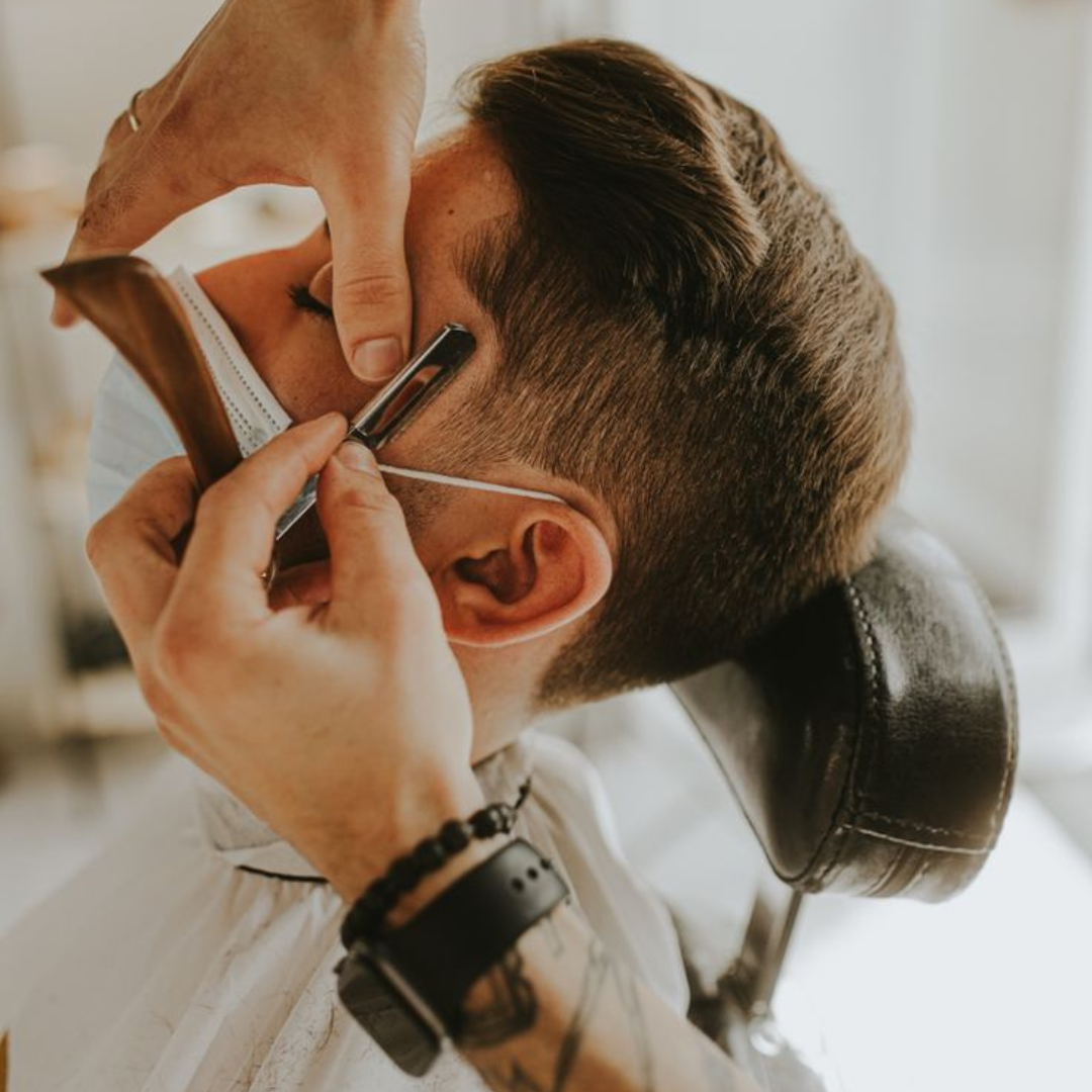 30% EN BARBERÍA Y PELUQUERÍA
